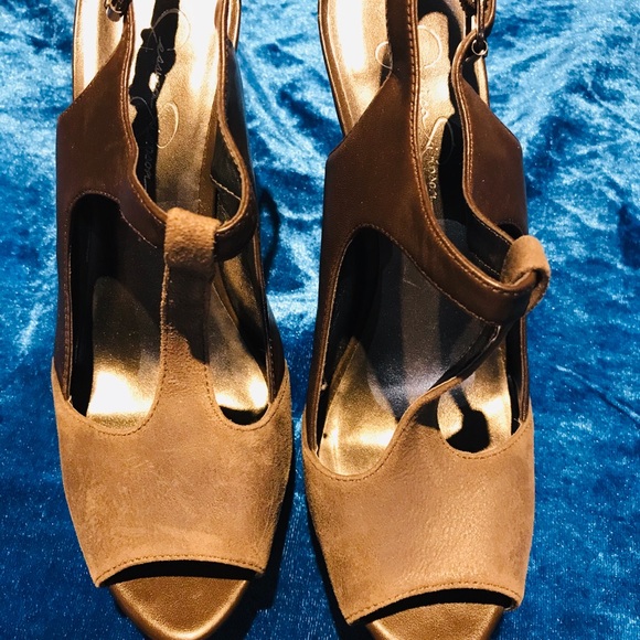 Jessica Simpson hells - Picture 3 of 5